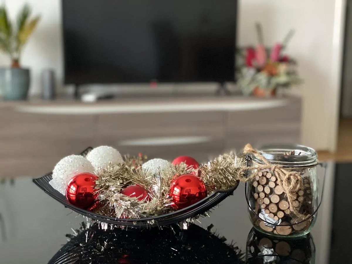 Brand New Apartment, Top Location-Near Vic/Danube Vienna