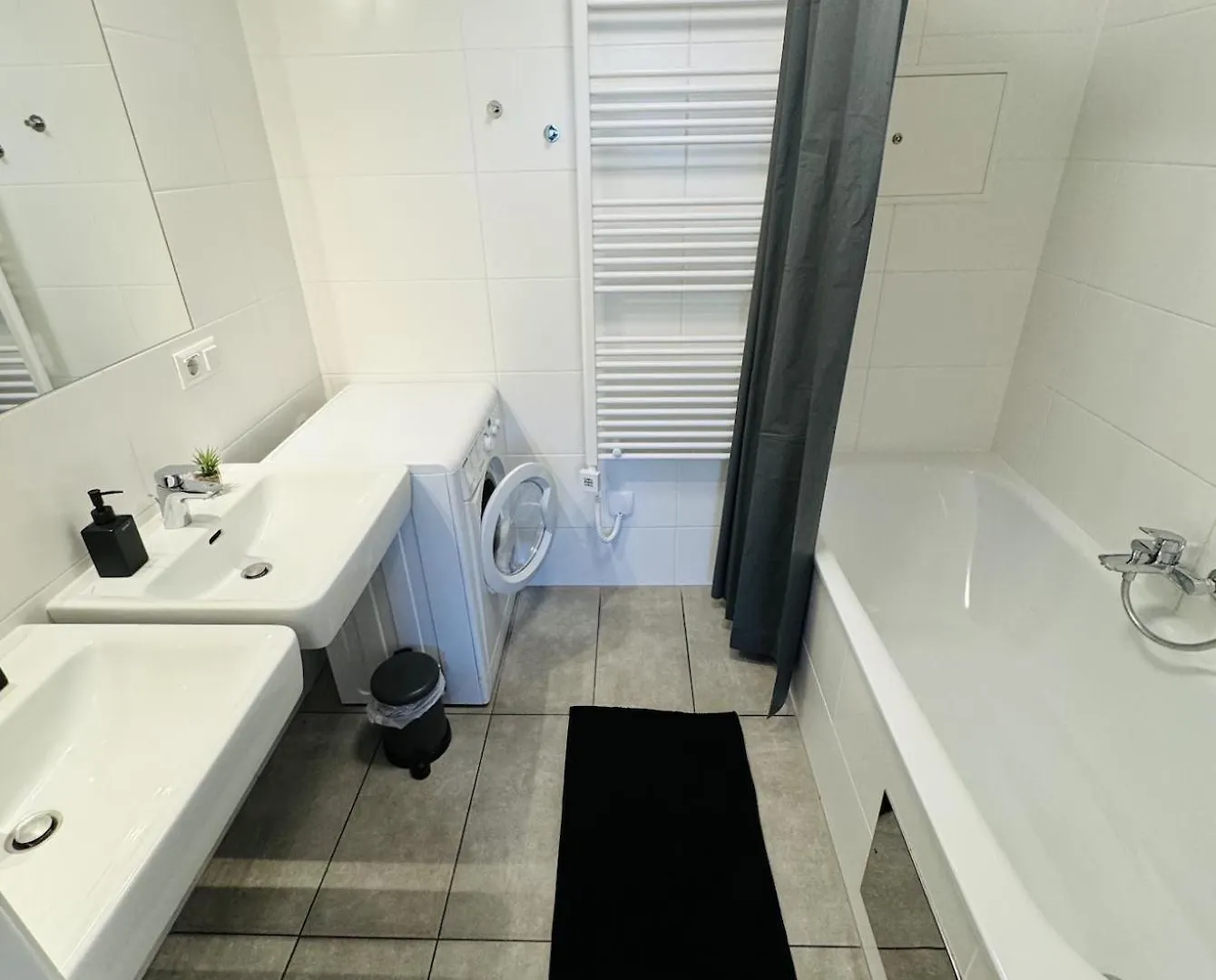 Brand New Apartment, Top Location-Near Vic/Danube Vienna 0*,